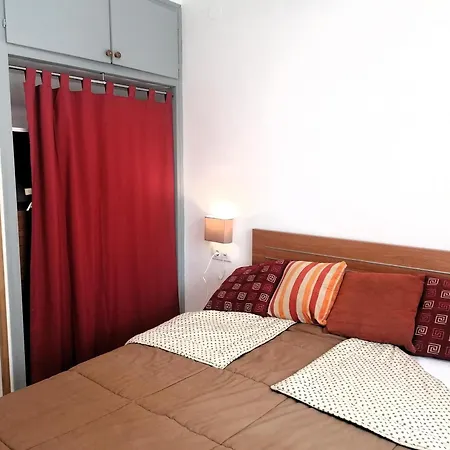 公寓 En El Corazon De Santa Margarita, Cerca De La Playa, Con Terraza Y Parking. - Es-258-61 罗萨斯
